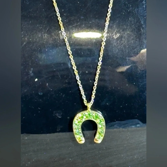 BELLA JACK St. Patrick's Day Green Crystal Gold Lucky Horseshoe Necklace NEW NWT - Picture 1 of 4
